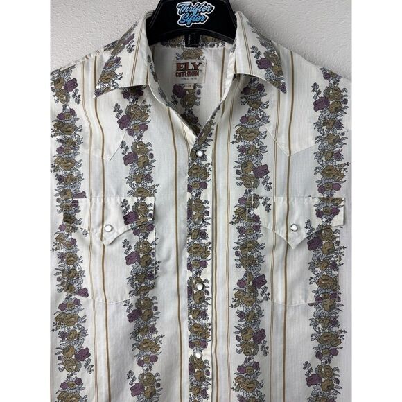 Ely Cattleman Medium Flowers Floral Western Long Sleeve Pearl Snap Shirt - Picture 2 of 8